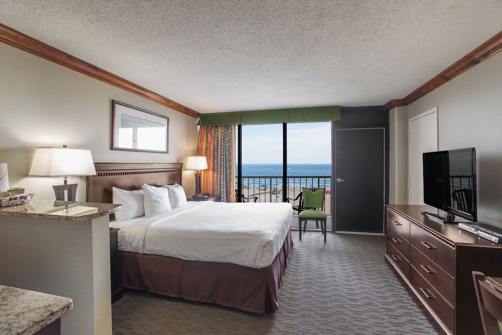 Beach Quarters Resort 13/50