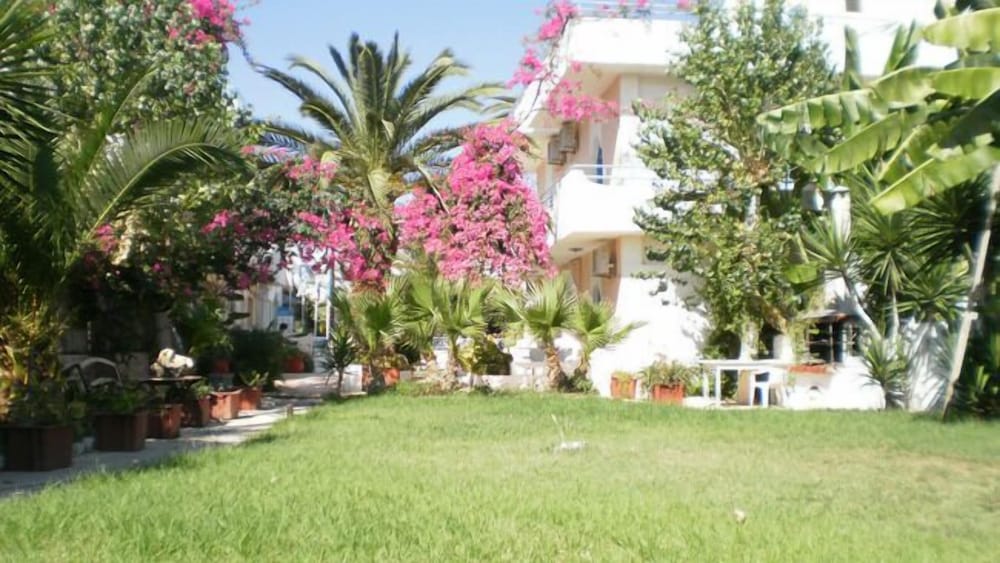 Sirena Apartments 34/46
