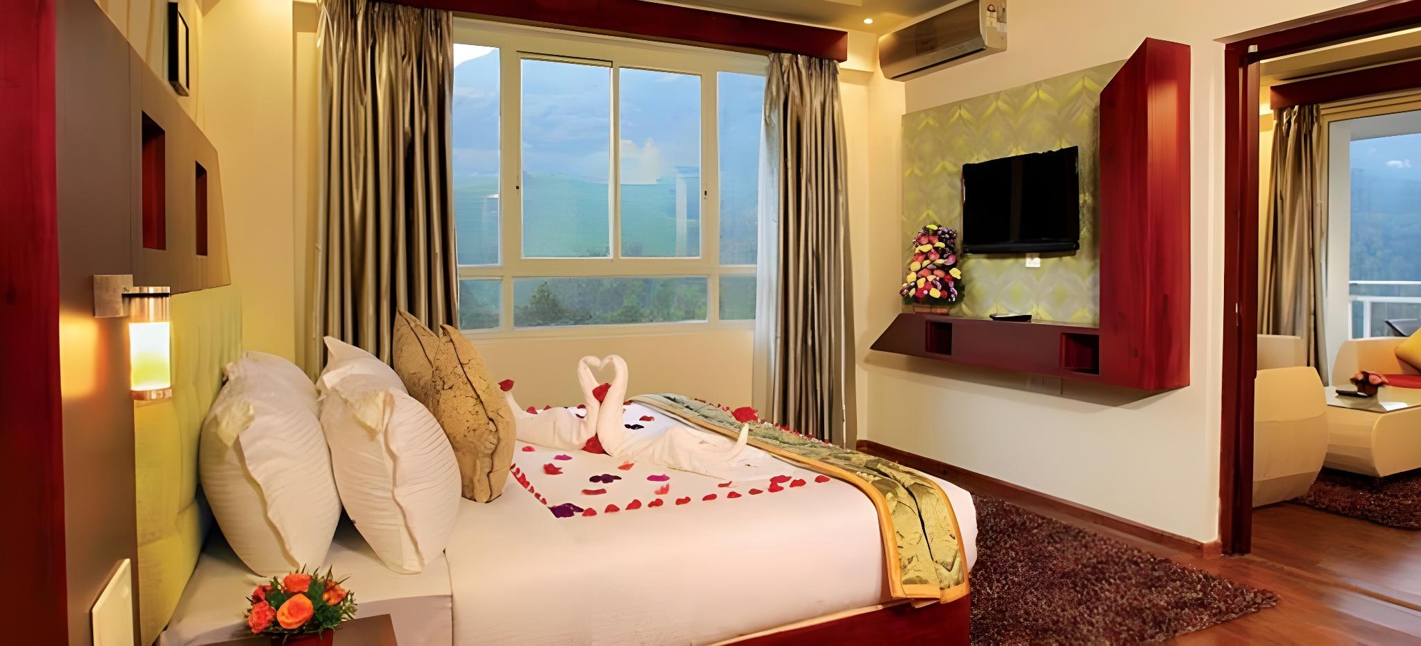 PRESIDENTIAL, SUITE
