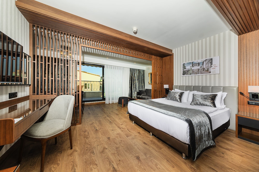 Mukarnas Pera Hotel 23/72