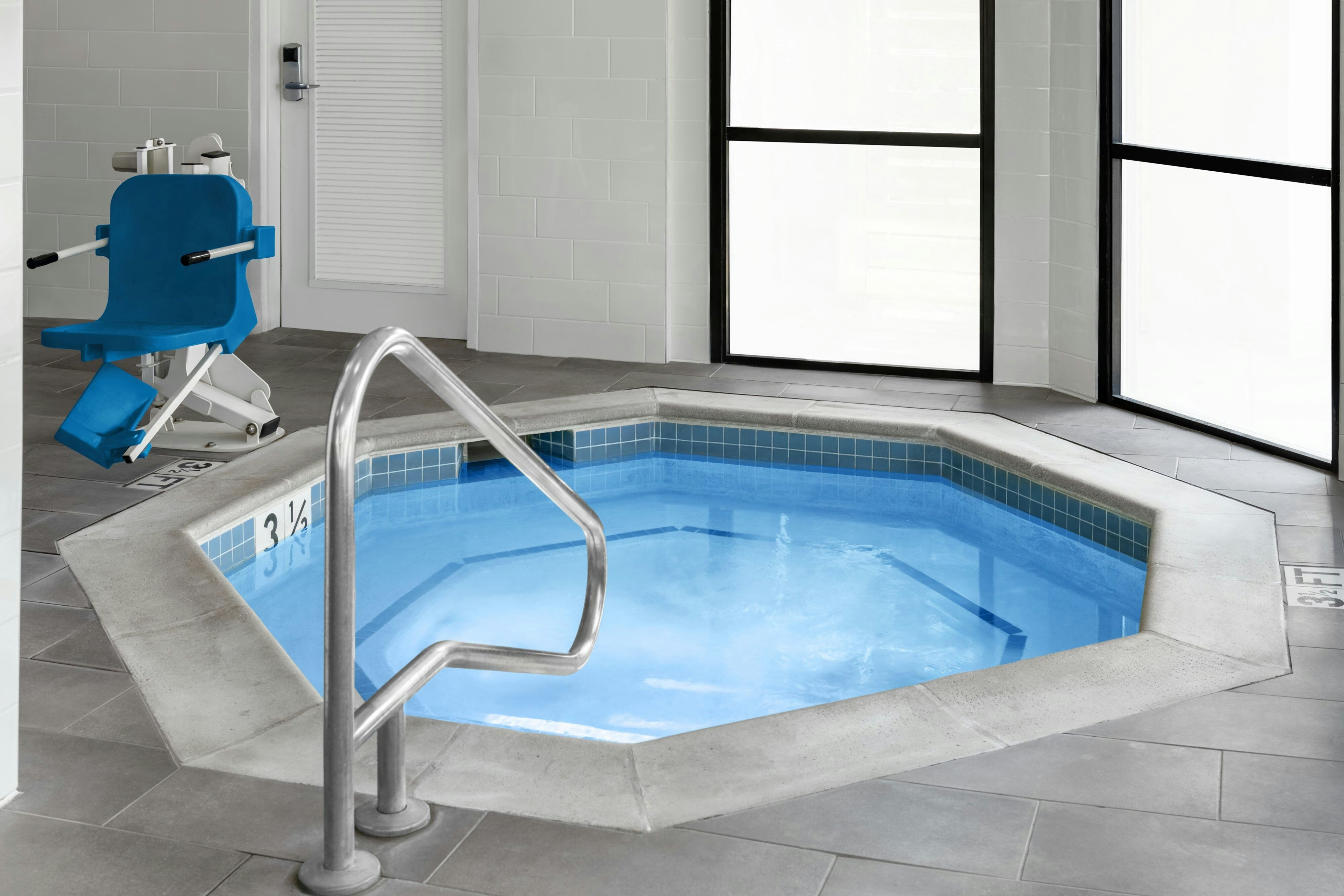 Courtyard by Marriott Flint Grand Blanc 24/47