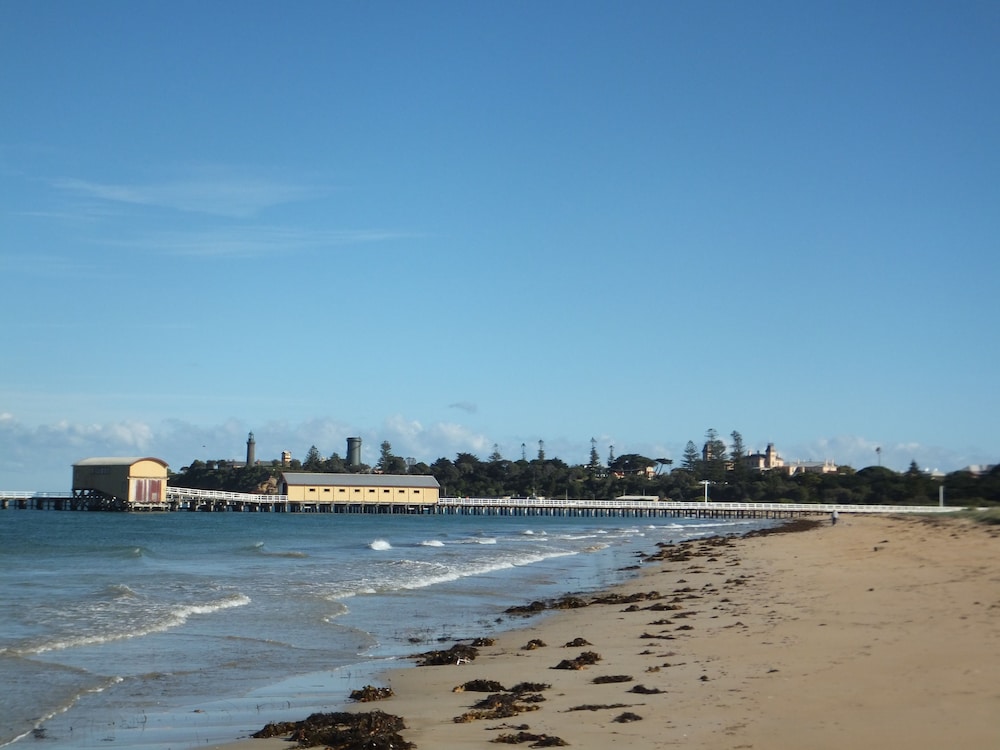 Beachwalk Cottage 37/50