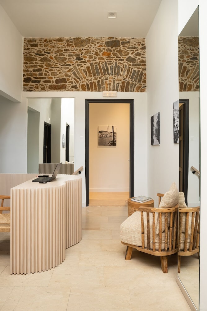 Syros Soul Suites 9/49