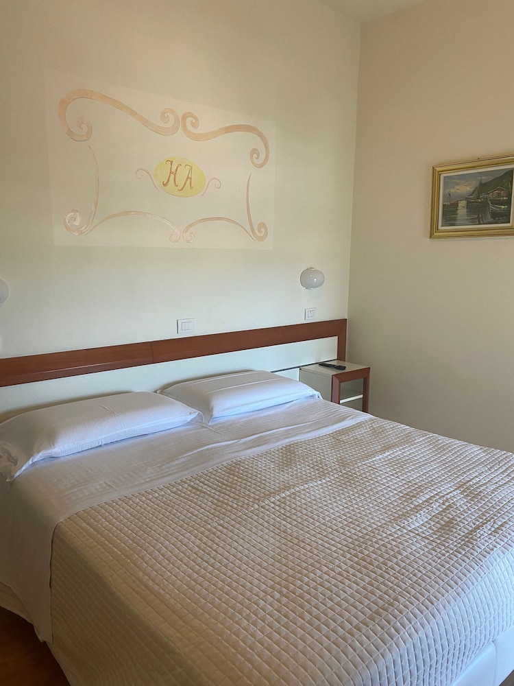 Hotel Aristeo 16/72