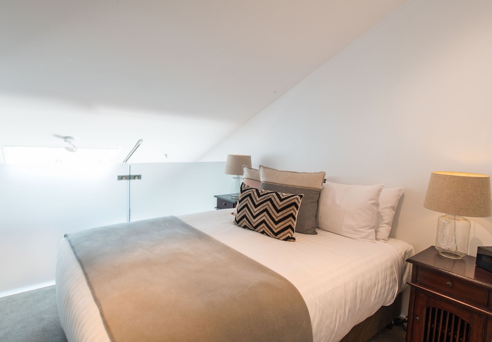 Sullivans Cove Apartments 43/79