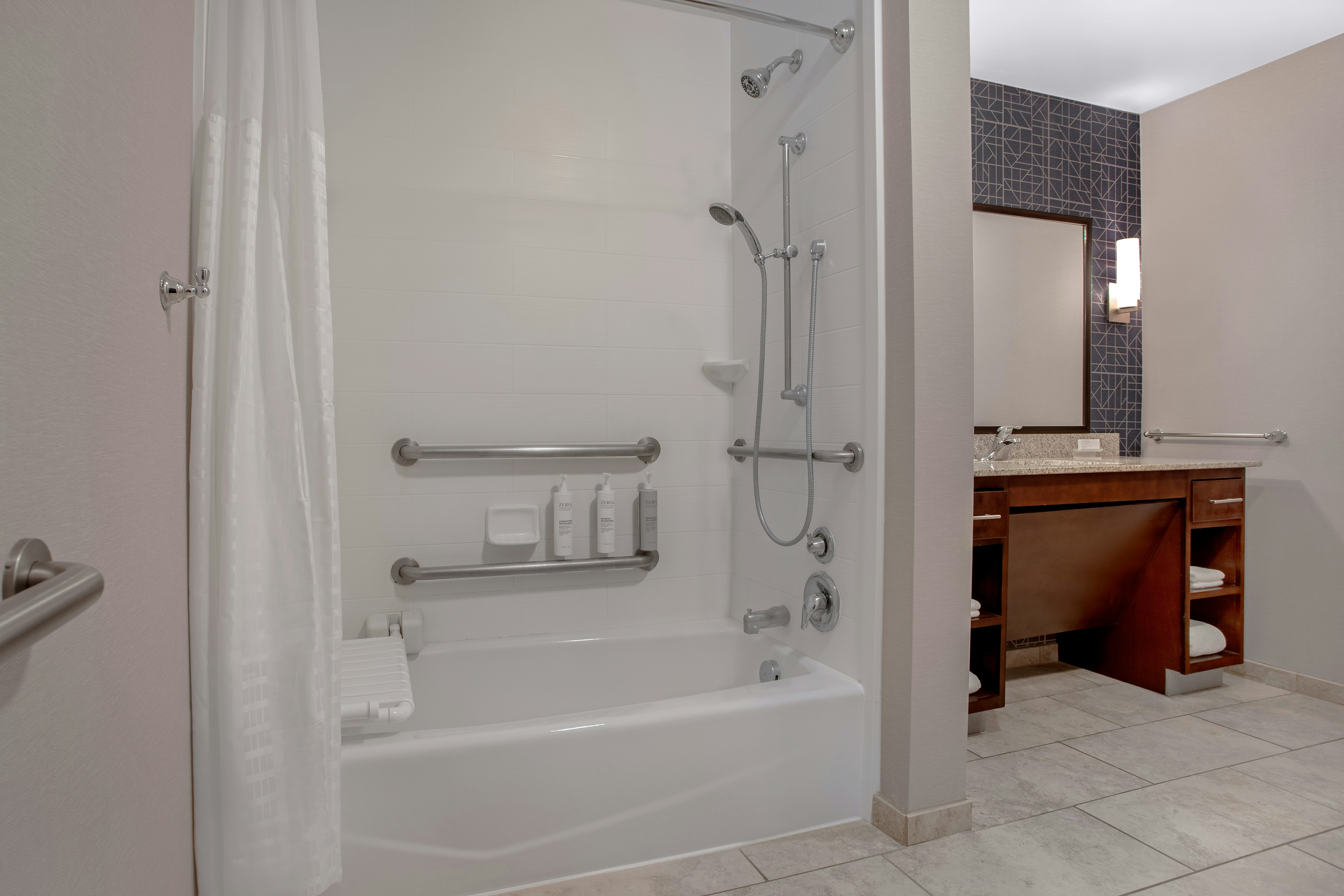 جناح بسريرين كوين لذوي الإعاقة، Homewood Suites by Hilton Lackland AFB SeaWorld TX 2/3