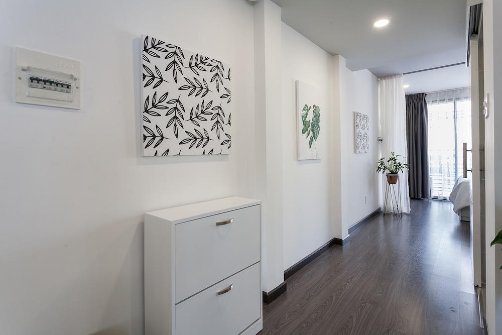 La Regatta Boutique Residences 11/72