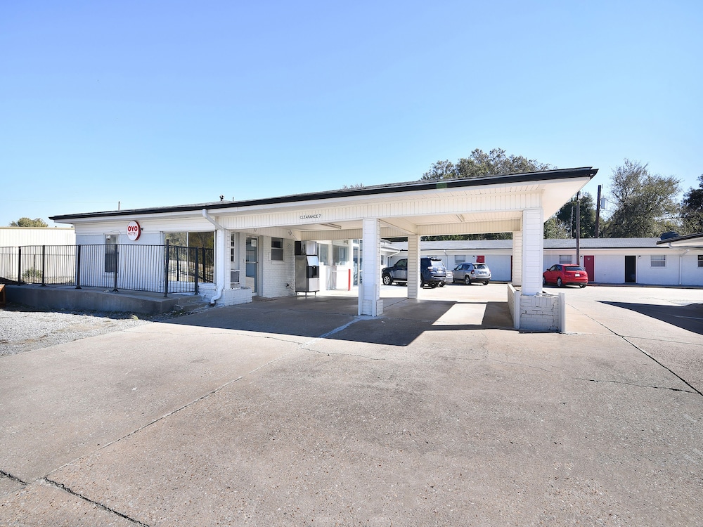 Hotel McAlester OK S Main St 37/49