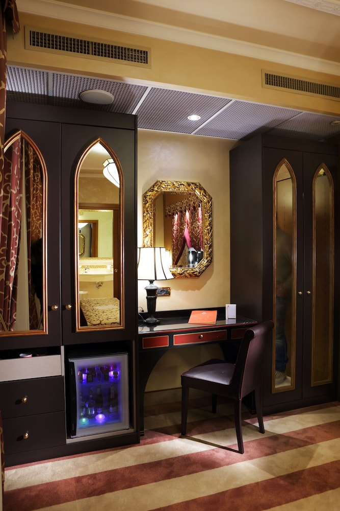 Ai Mori d'Oriente Hotel 37/50