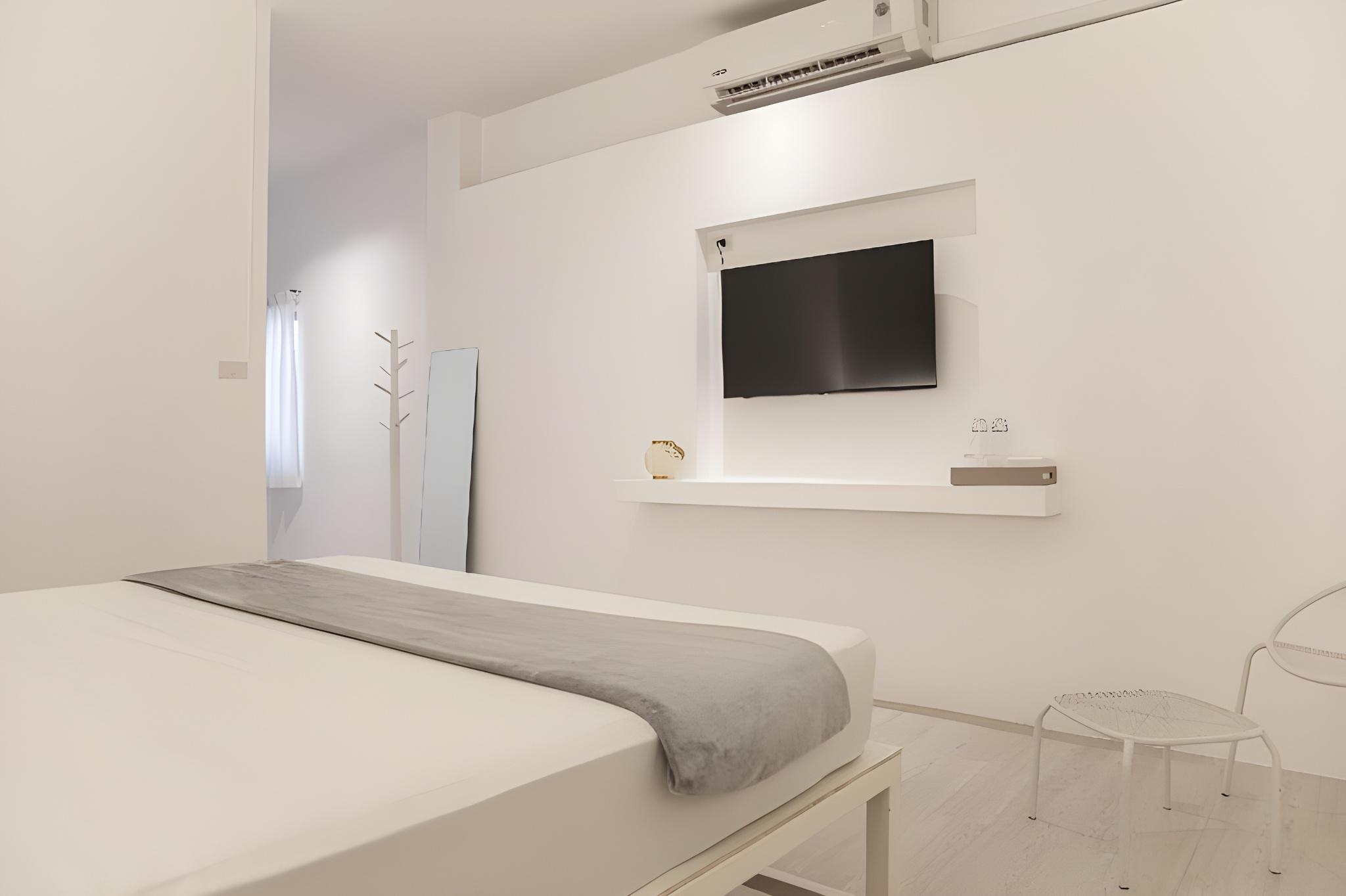Junior Suite, Executive