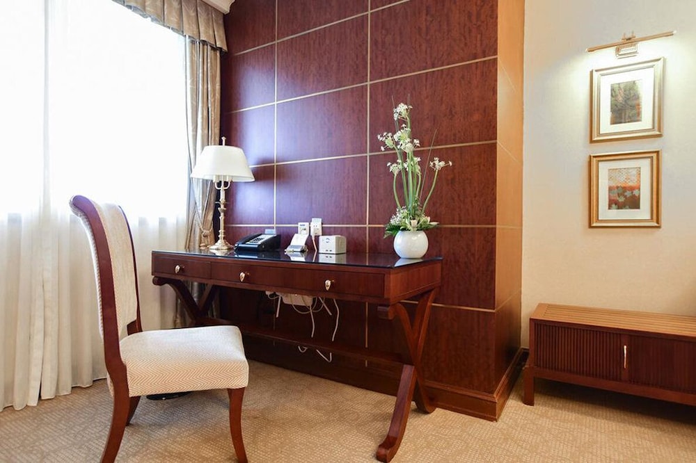 Xijiao State Guest Hotel 4/75