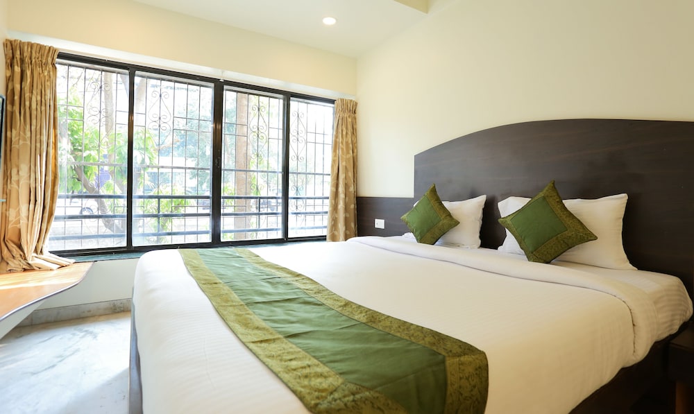 Itsy Hotels Hill View Ex 12/44