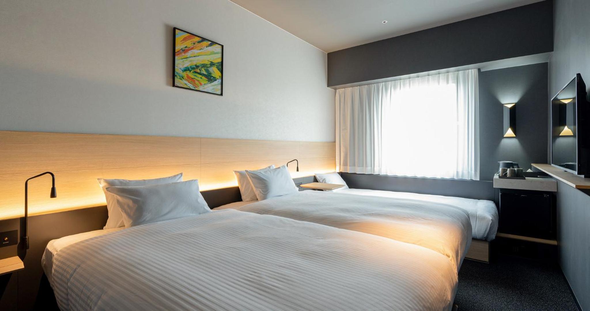Triple Room Shower Booth Only