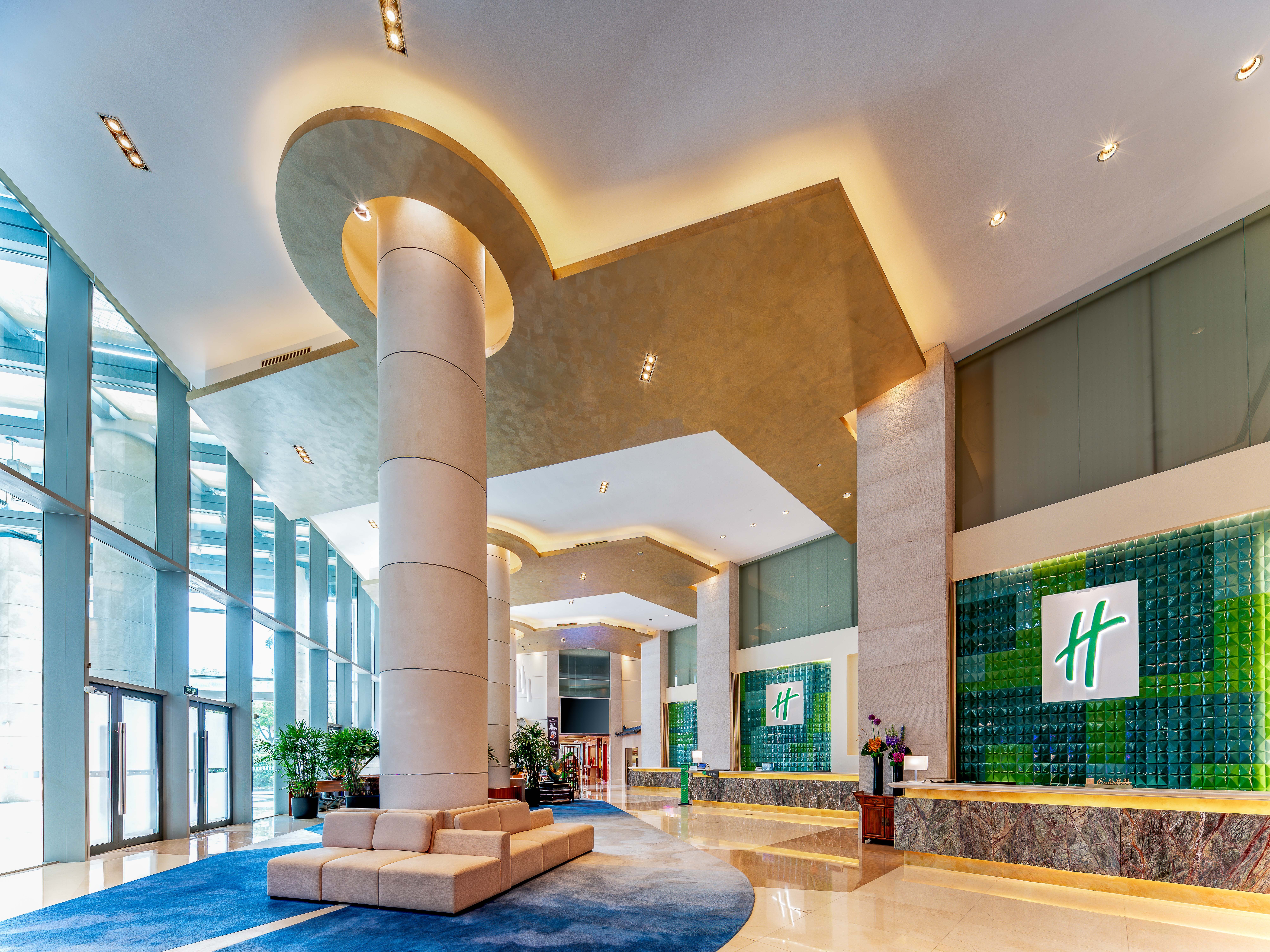 HOLIDAY INN SHANGHAI PUDONG KANGQIAO 8/50