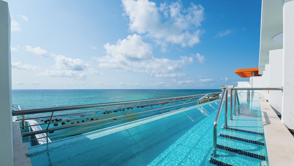 Nickelodeon Hotels and Resorts Riviera Maya All Inclusive 39/44