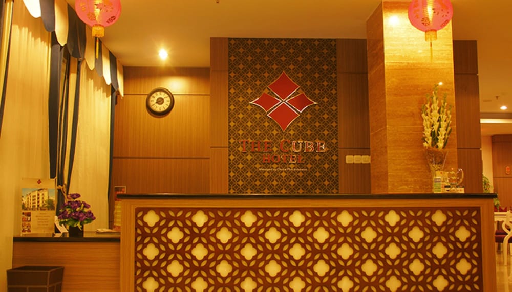 The Cube Hotel 5/48