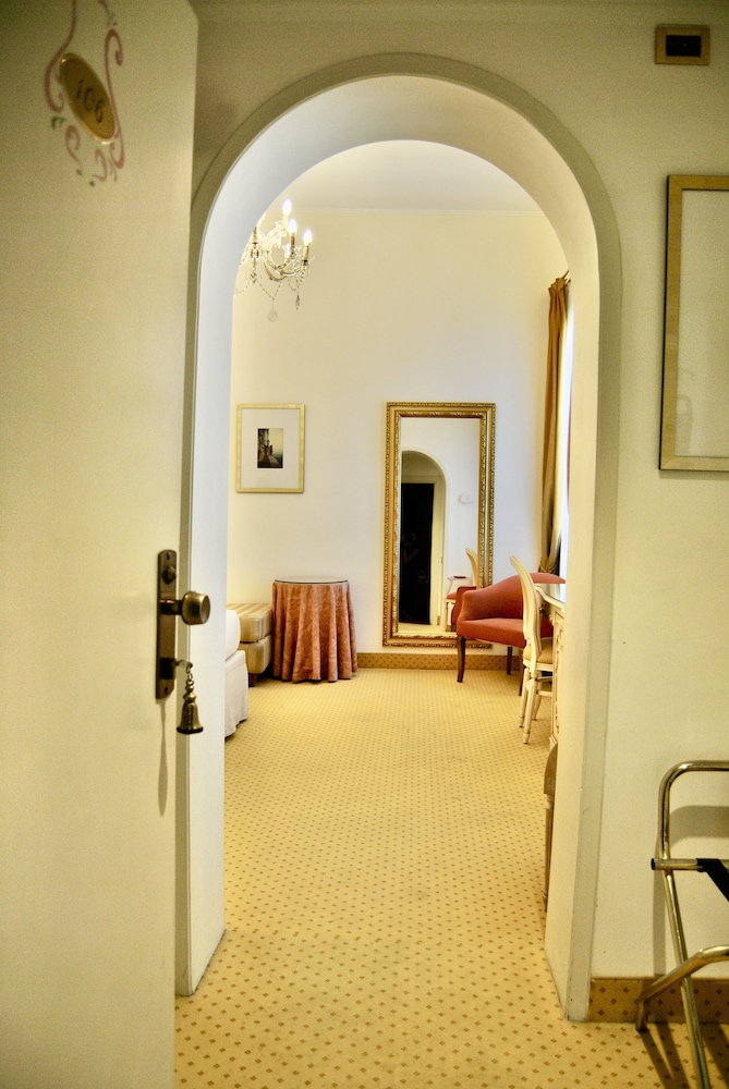 Gardena Hotel 49/69