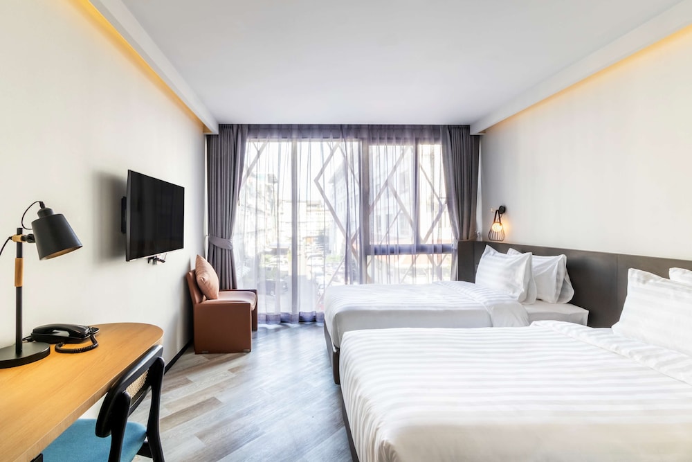 Room at Seekers Finders Rama IV Hotel, SureStay Collection by BW, BANGKOK
