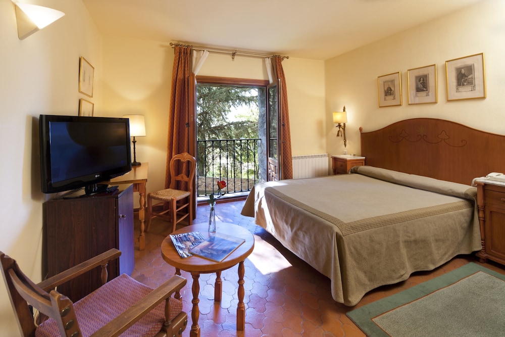 Parador De Benavente 26/63