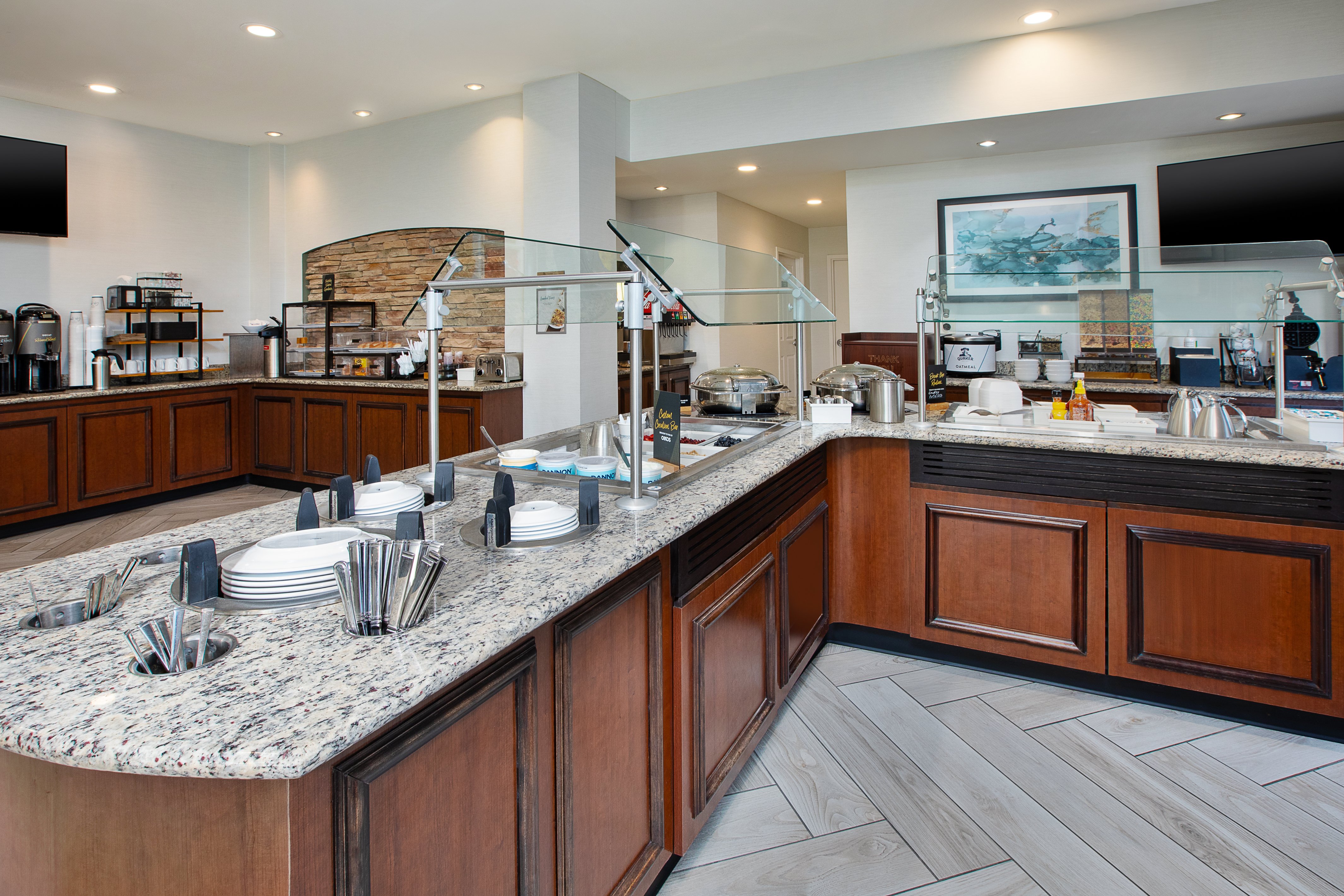 STAYBRIDGE SUITES LINCOLN NORTHEAST 41/59