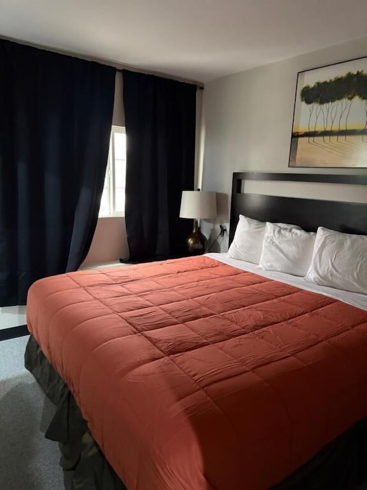 American Inn Suites Lax Airport 35/64