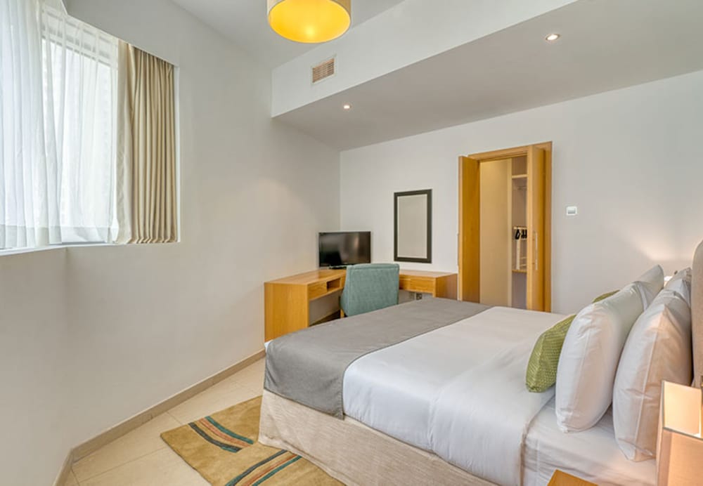 1 BEDROOM, CLASSIC, APARTMENT