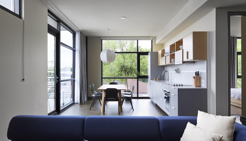 BentoLiving Chestnut Hill 28/77
