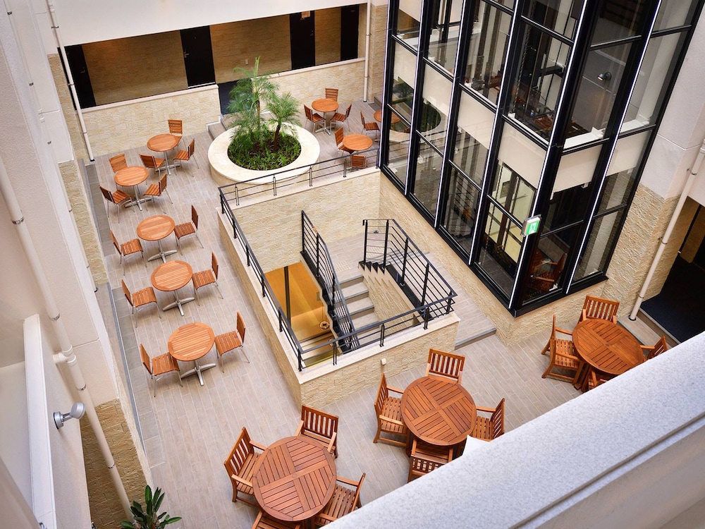 Hotel WBF Grande Hakata 54/63