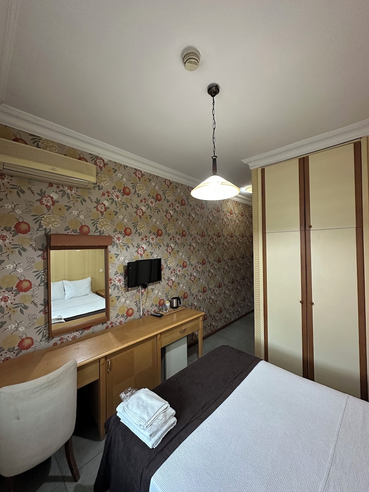 Silivri Safir Hotel & Restaurant 21/50