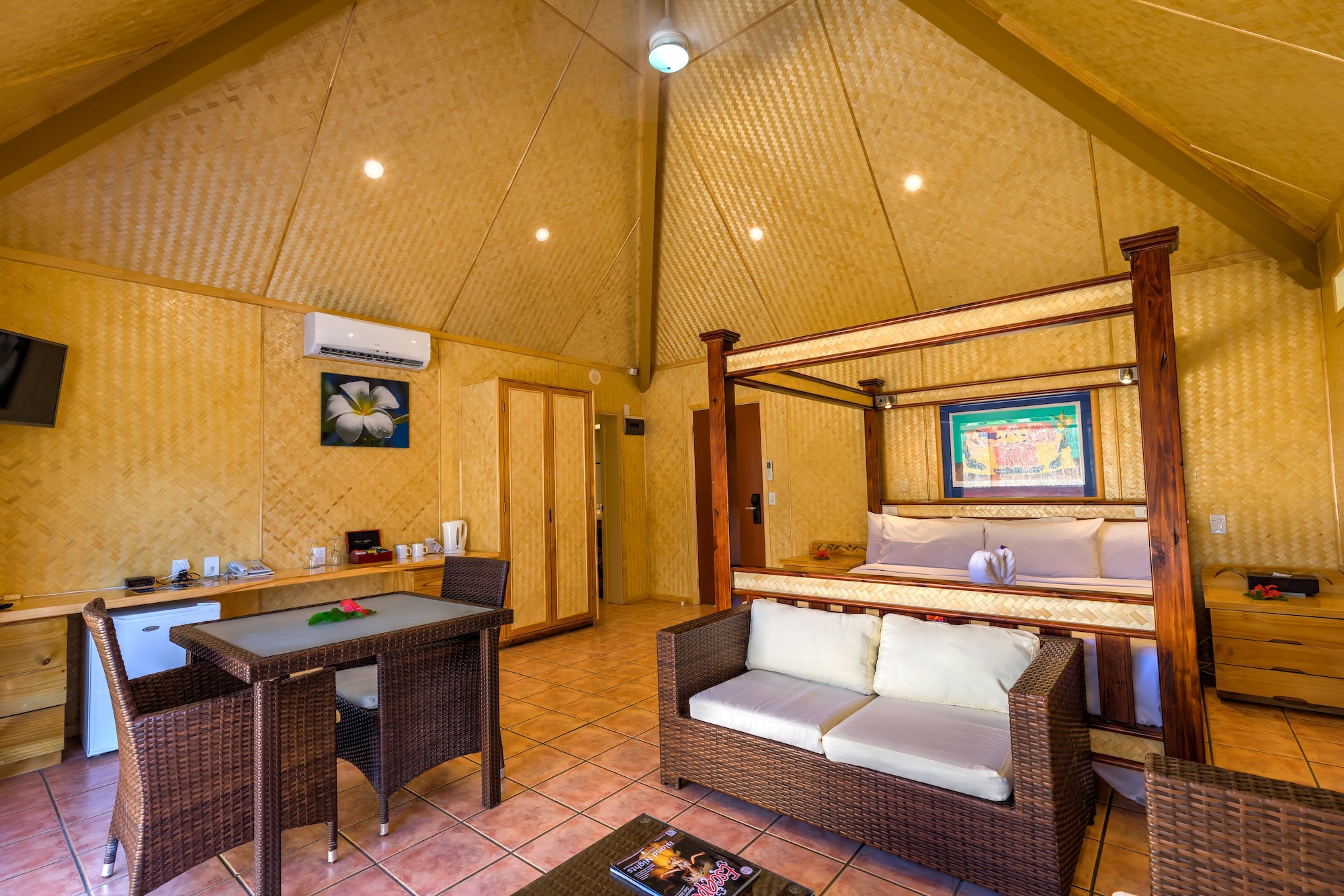 HONEYMOON, SPA, SUITE