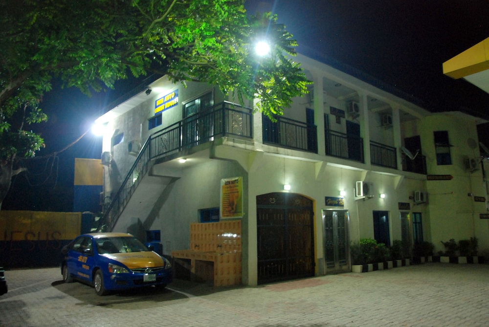 Ben Auto Guest House 31/35