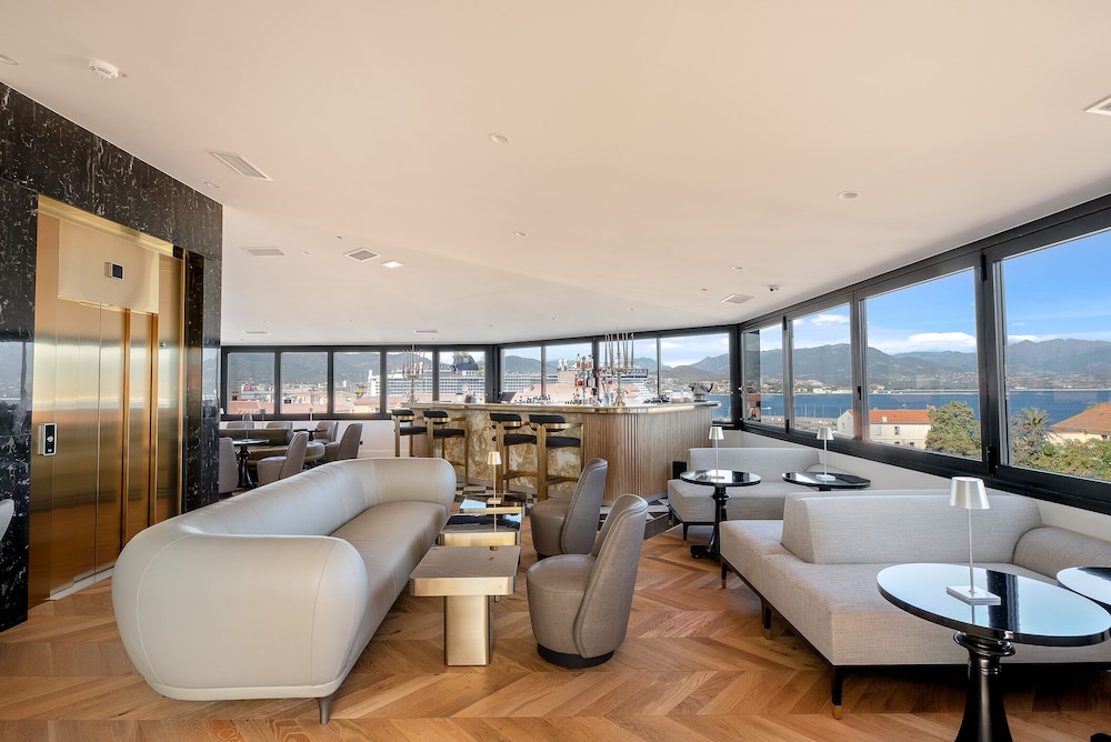 Hotel San Carlu Citadel 38/60