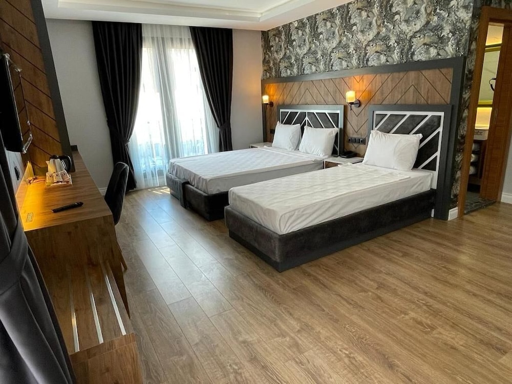 Grand Nergiz Otel 12/42