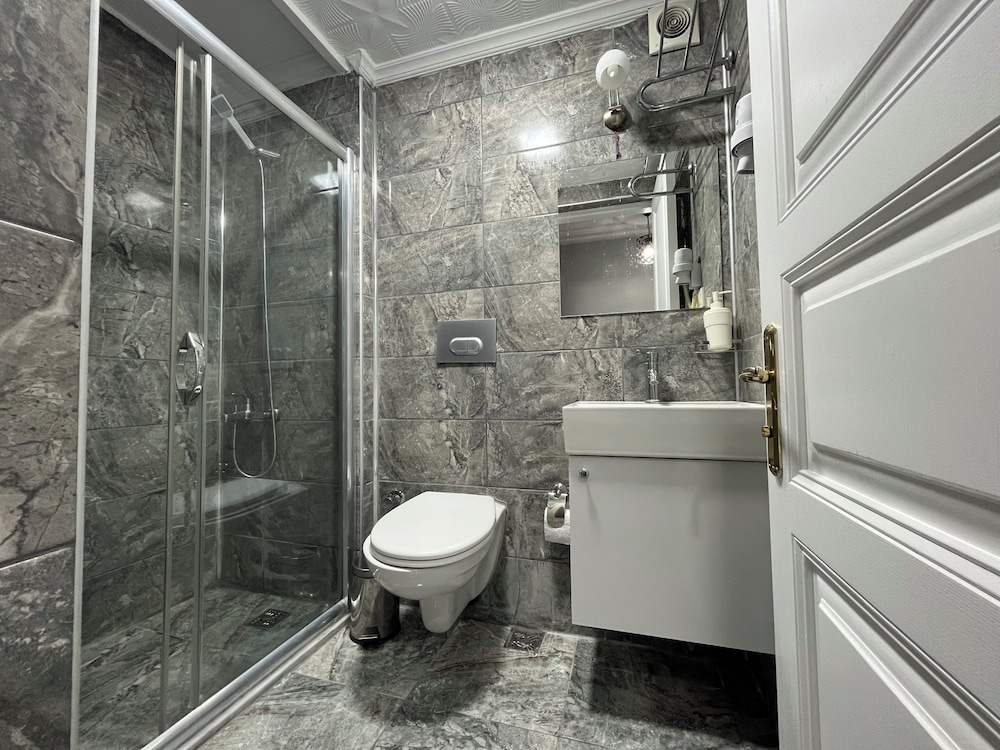 Jasmine Apartment 47/55