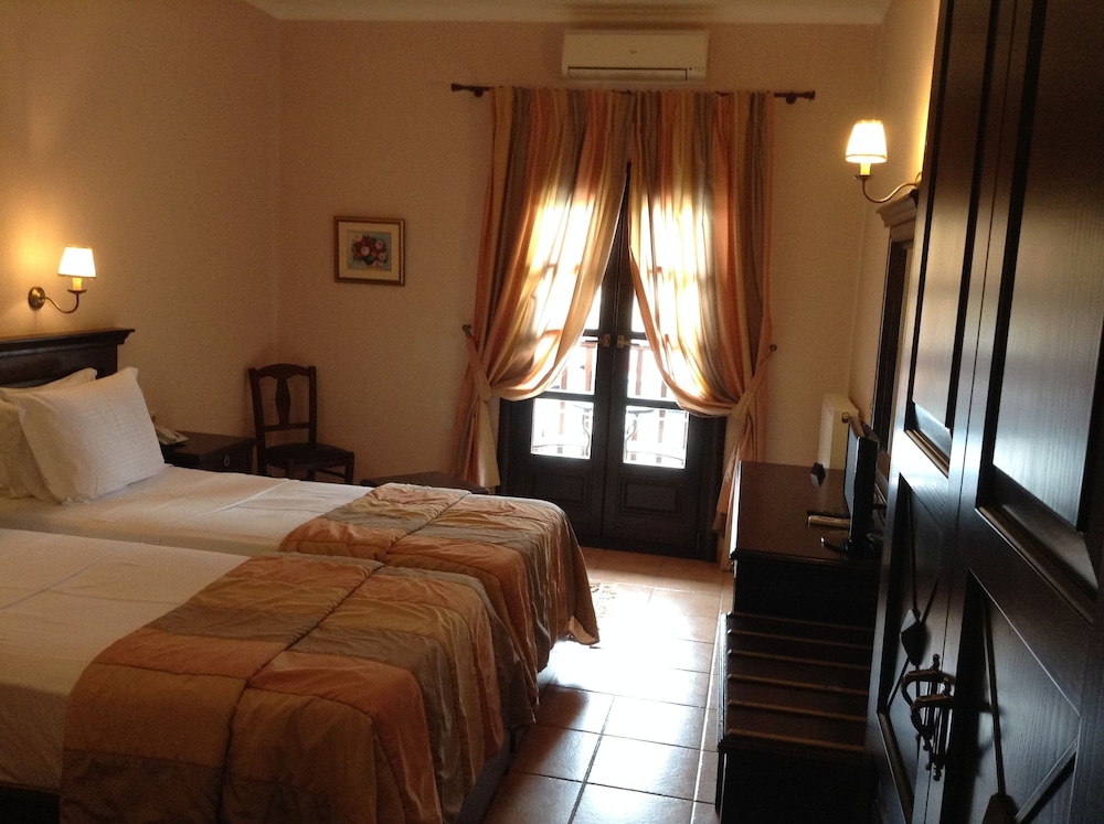Doupiani House 21/66