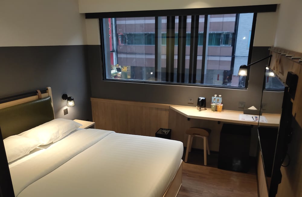 City Suites-Main Station 30/62