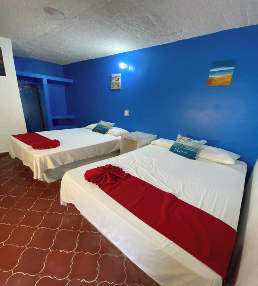 OYO Hotel Zihuatanejo Malibu 24/41