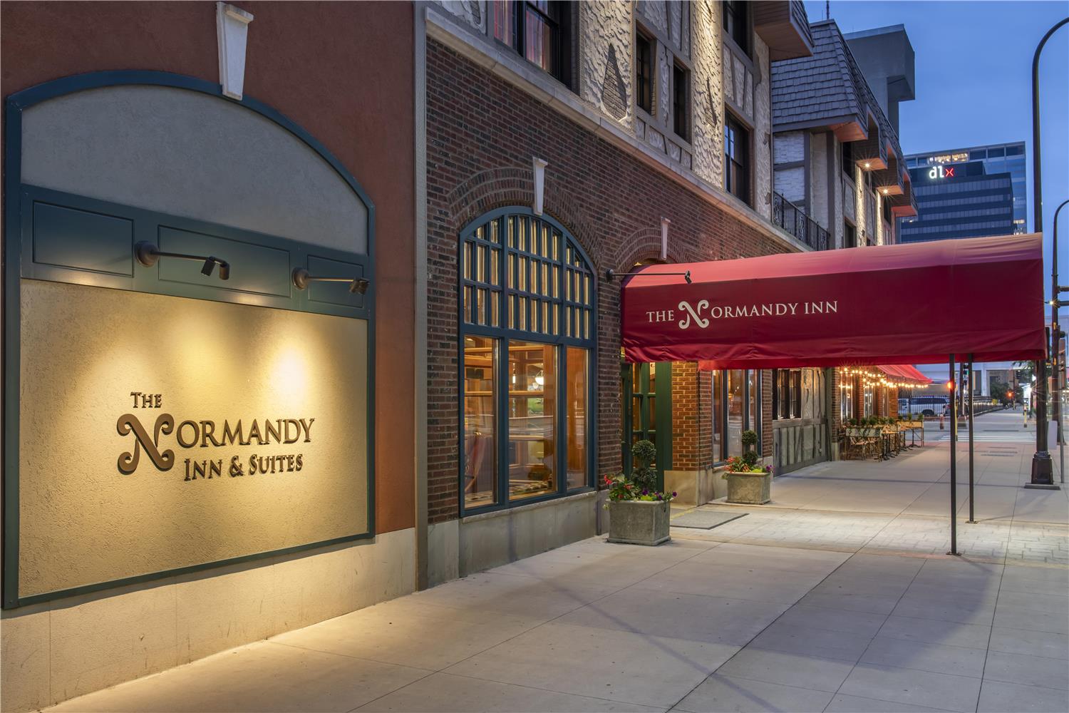 Best Western Plus the Normandy Inn Suites 2/31