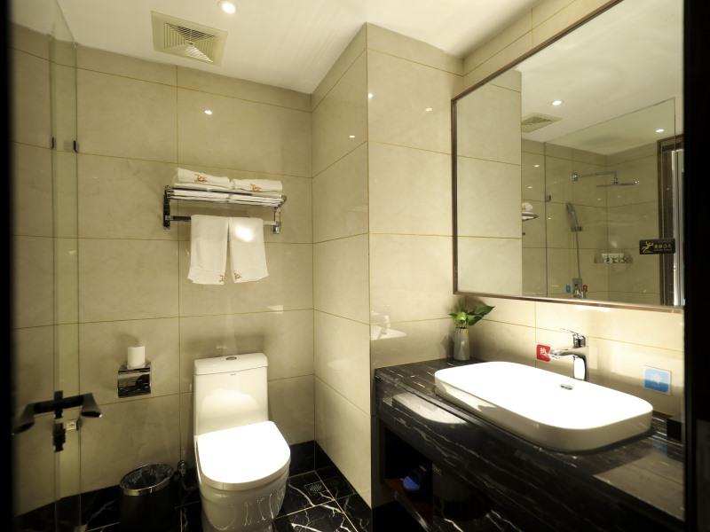 GreenTree Eastern Jingde Town Railway Station Hotel 43/49