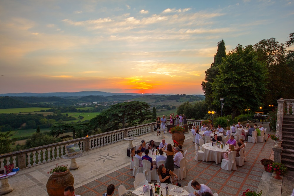 Villa Lecchi 43/50