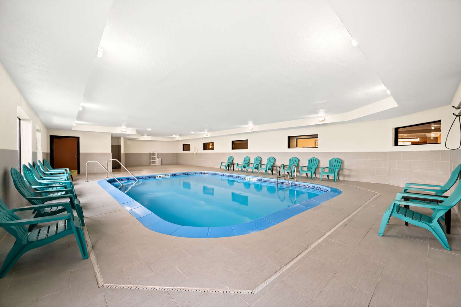 Comfort Inn Suites Decatur Forsyth 4/14