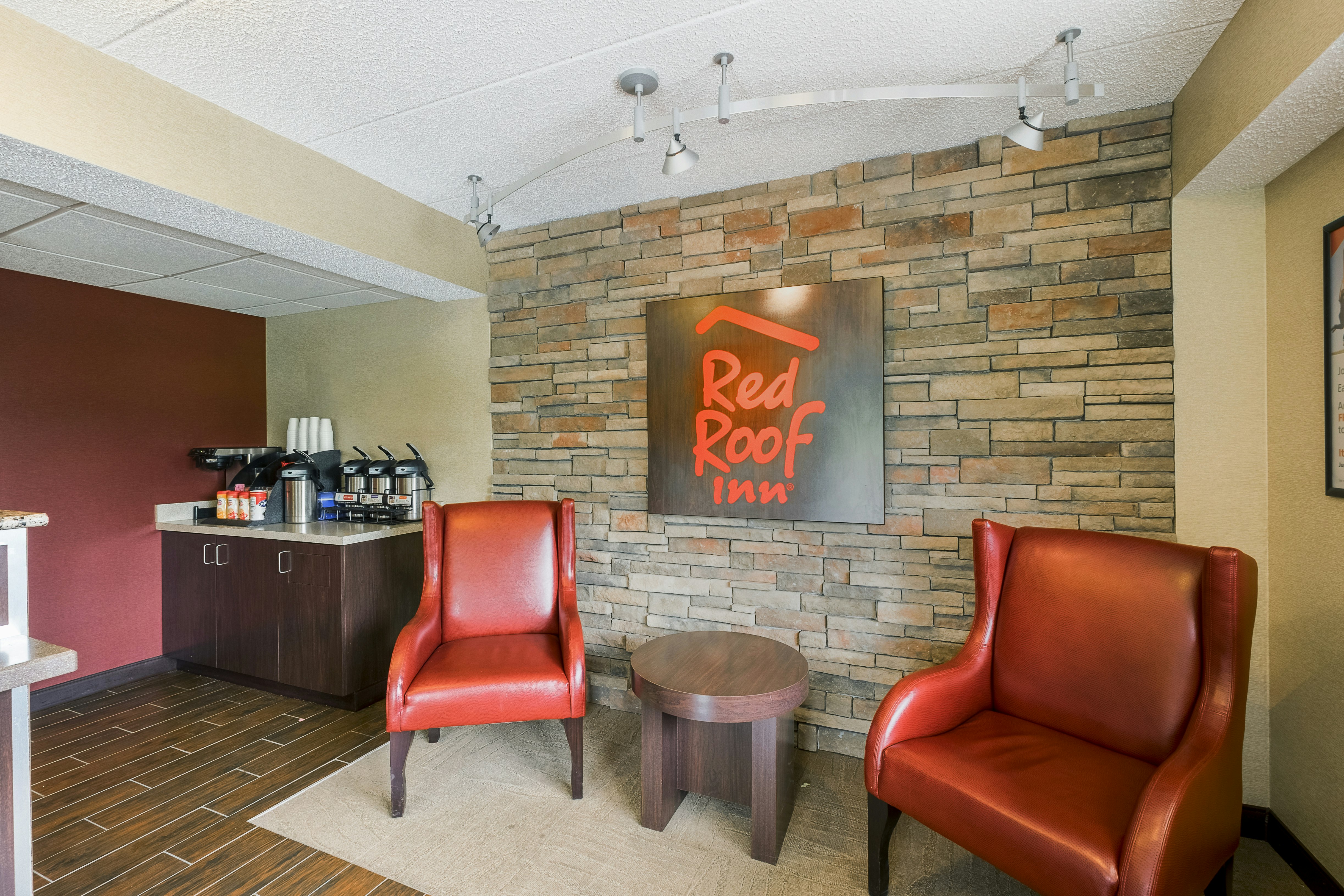 Red Roof Inn Boston - Southborough/Worcester 6/15