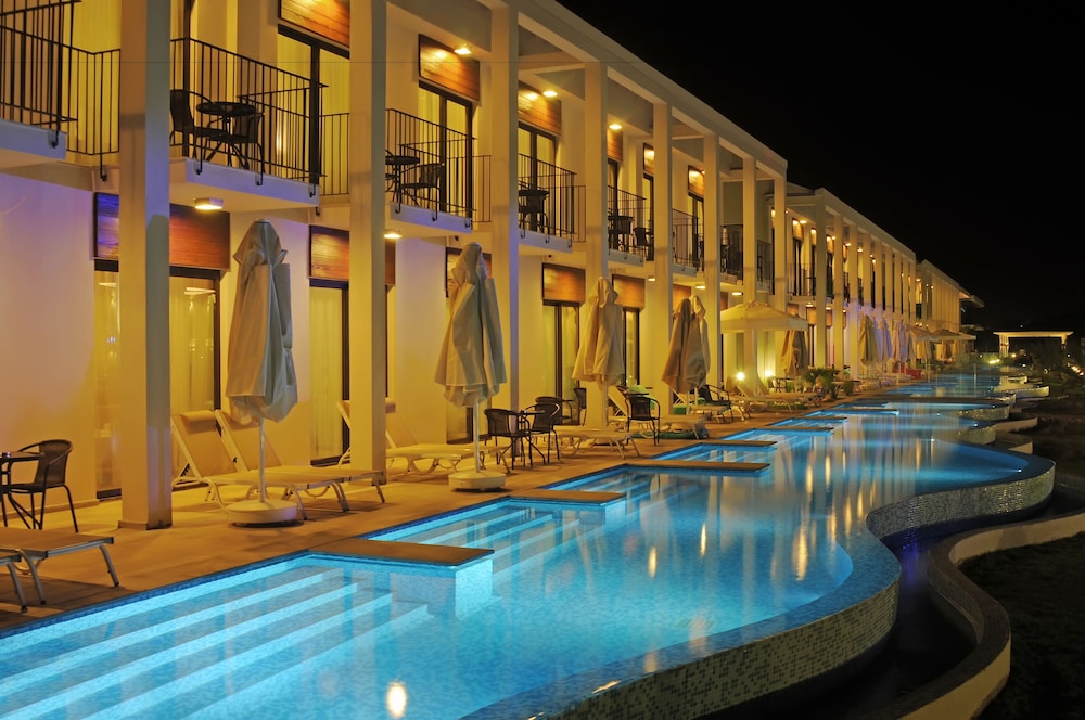 Jiva Beach Resort 79/81