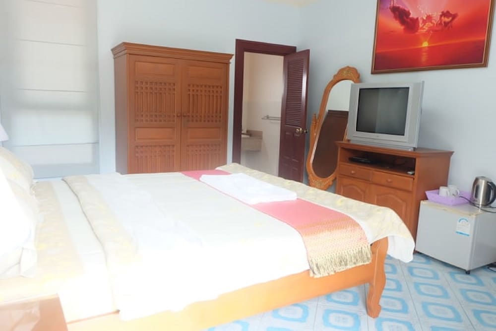 Majestic Villas Phuket 20/50