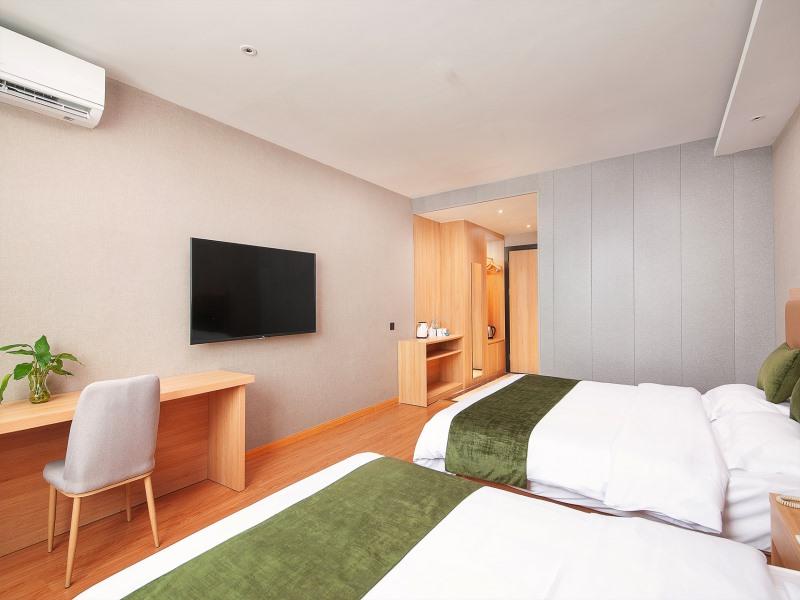 GreenTree Inn Shanghai Jiading Anting Motor City Express Hotel 28/35