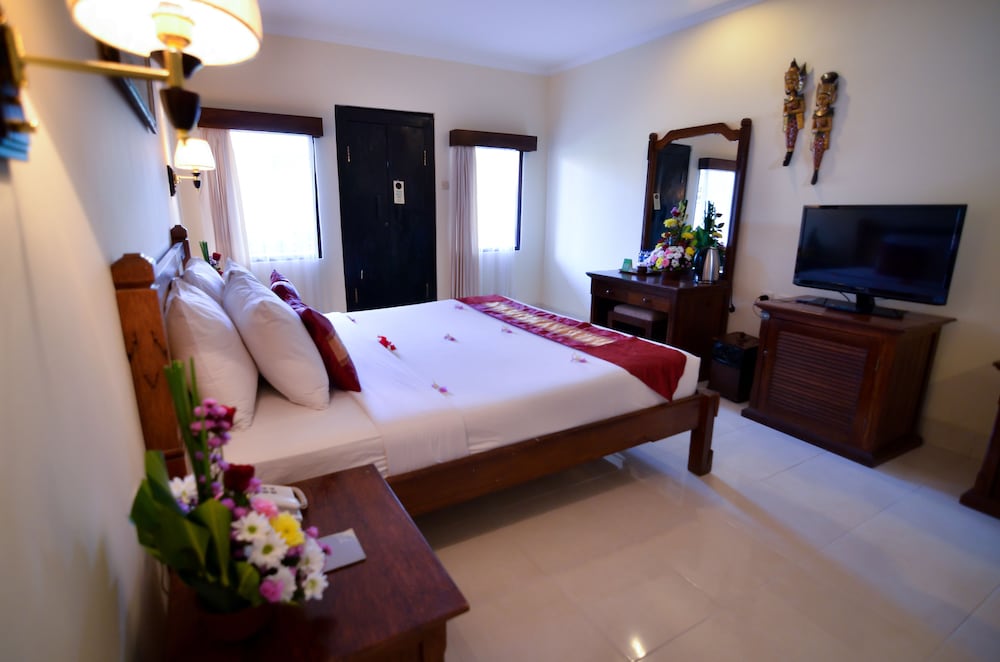 Aneka Lovina Villas And Spa 22/56