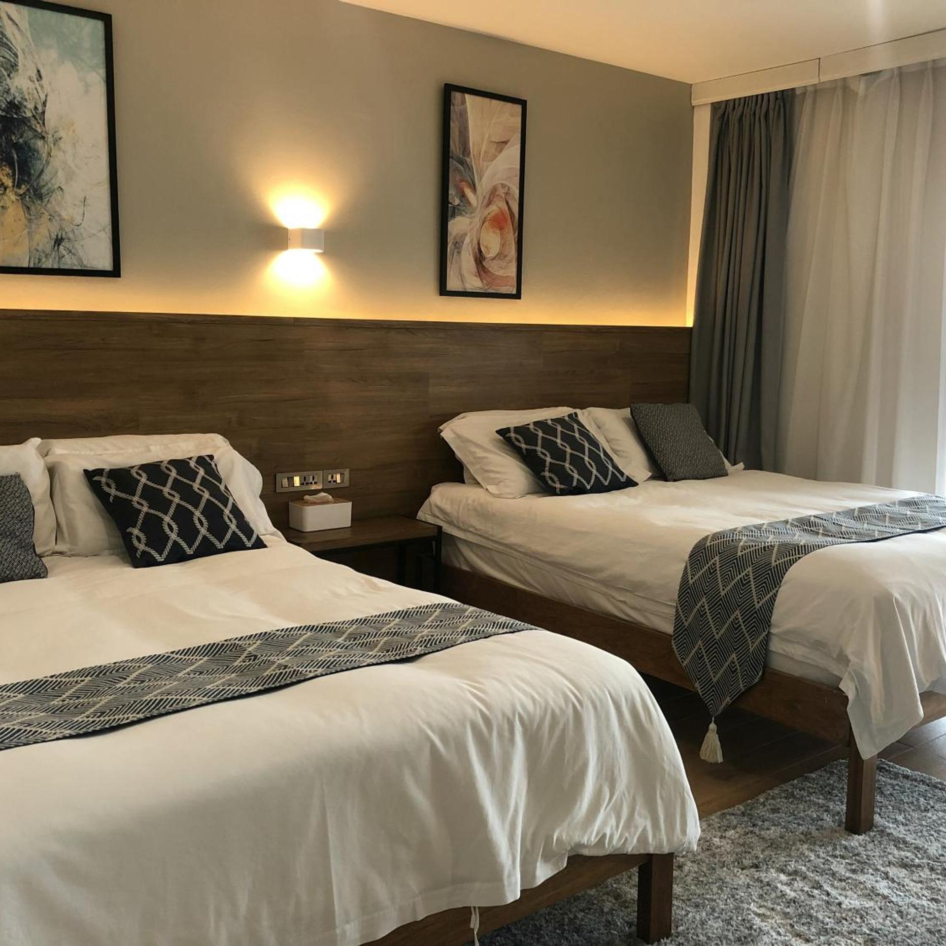 Room, Twin Beds, Balcony, Building a