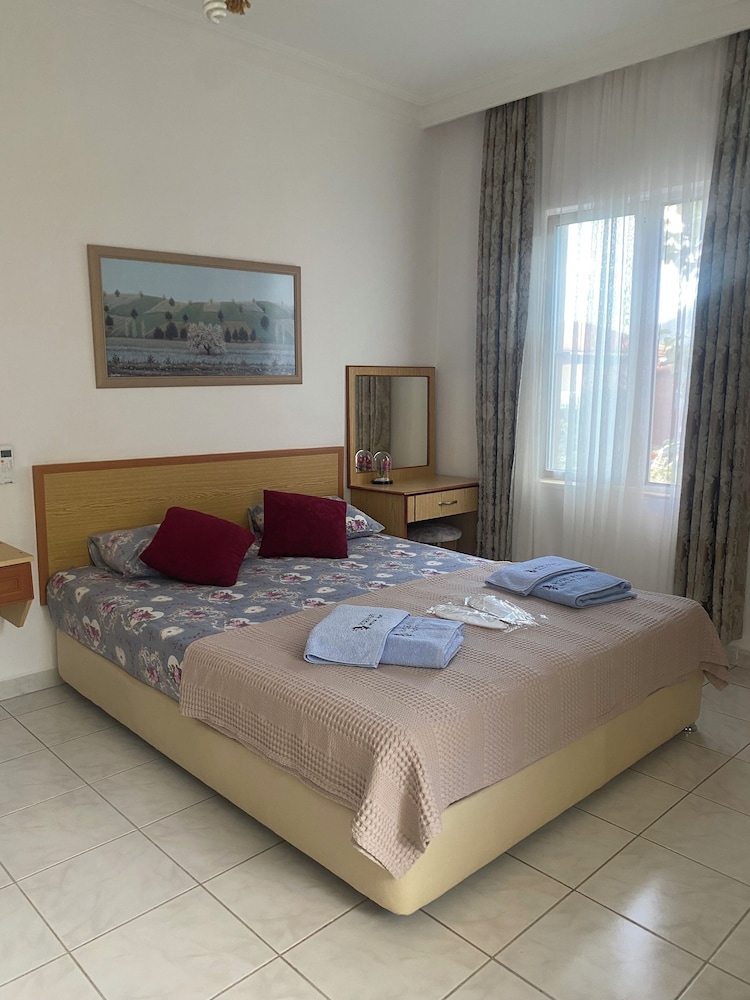 STANDARD, SINGLE, DOUBLE BED