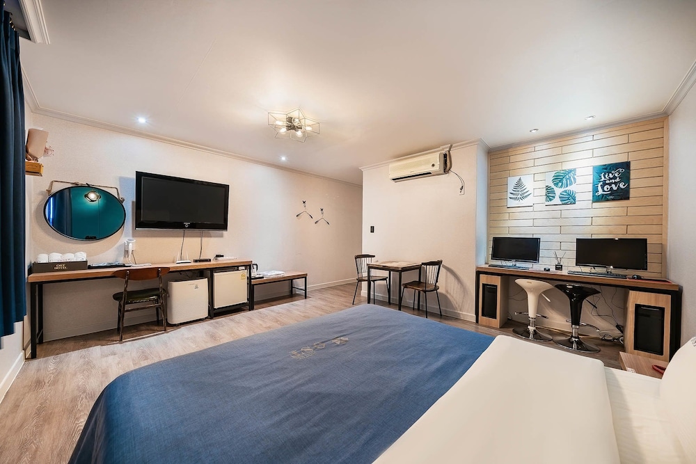 Ost Hotel 20/66
