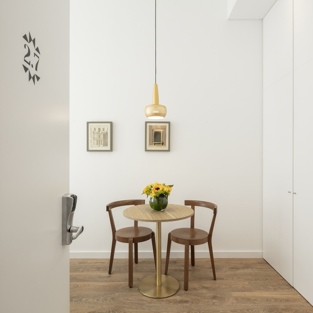 Lisbon Serviced Apartments - Chiado Emenda 67/70